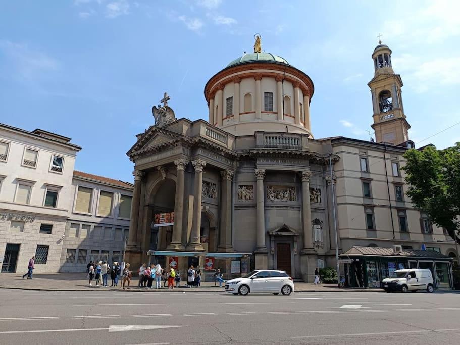 La Casa Di Alice In Centro Villa Bergamo Buitenkant foto